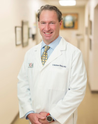 Dr. S. Matthew Rose MD - Orthopedic Hip Surgeon & Sports Medicine